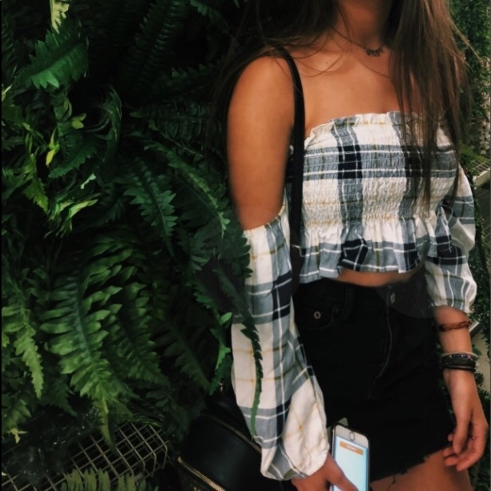 Tube tops with sleeves